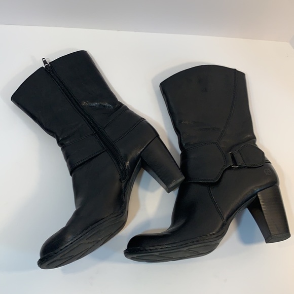 Born mid height leather heeled boots size 9 1/2 - Picture 9 of 9